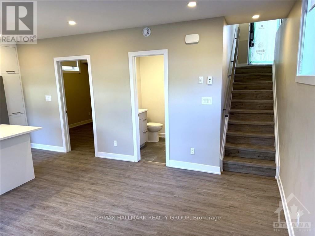 B-320 Mona Avenue, Ottawa, ON, K1L 7A2 - 5