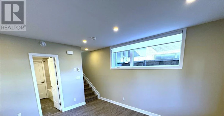B-320 Mona Avenue, Ottawa, ON, K1L 7A2 - 3