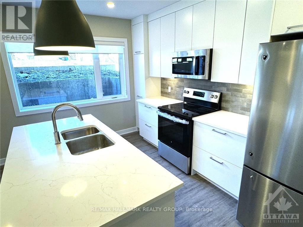 B-320 Mona Avenue, Ottawa, ON, K1L 7A2 - 12