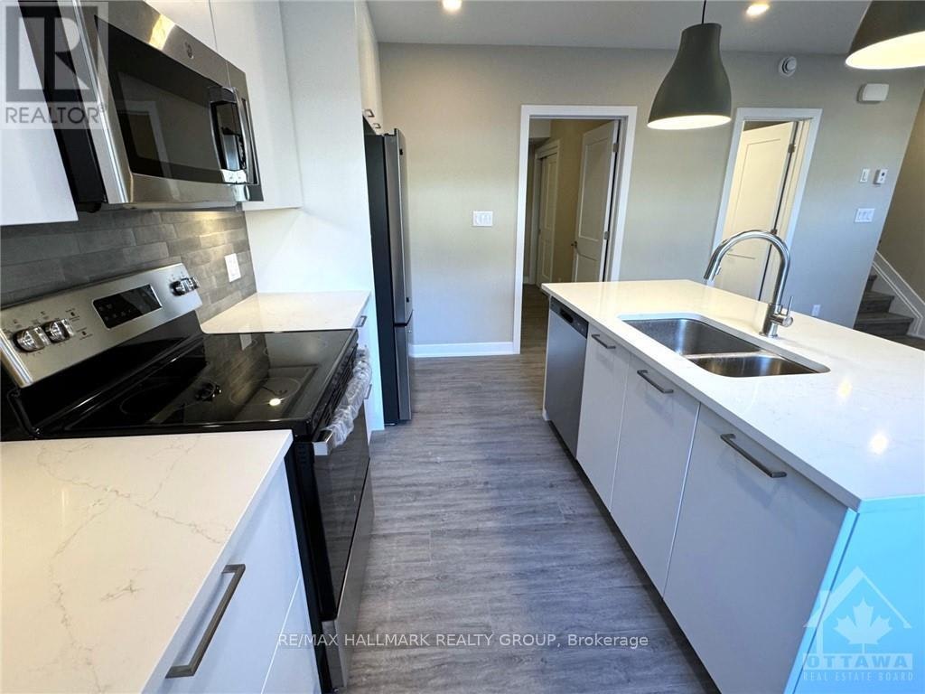 B-320 Mona Avenue, Ottawa, ON, K1L 7A2 - 10