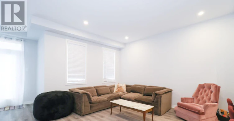36 Stitch Mews, Ottawa, ON, K0A 2Z0 - 9