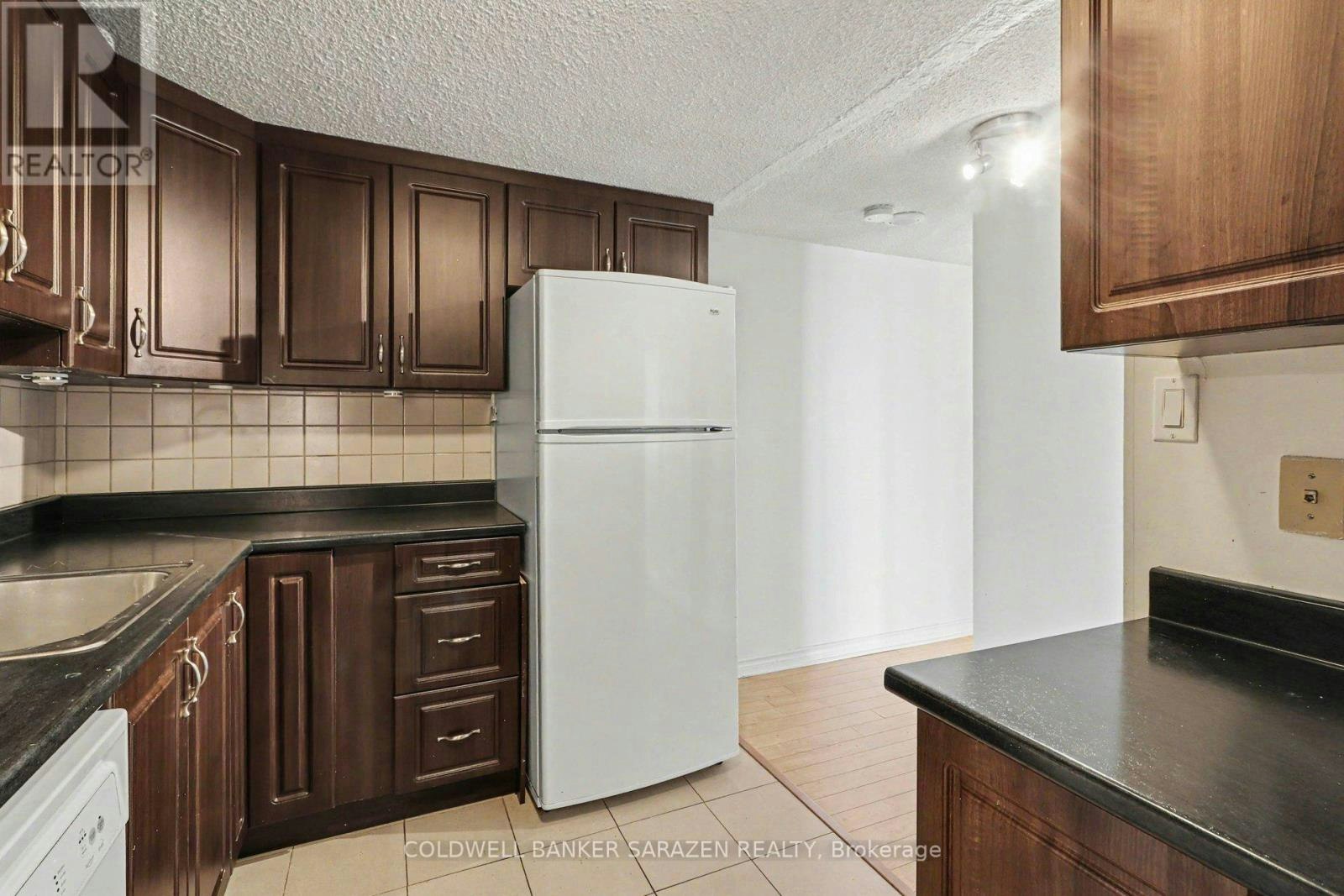2001-1785 Frobisher Lane, Ottawa, ON, K1G 3T7 - 7