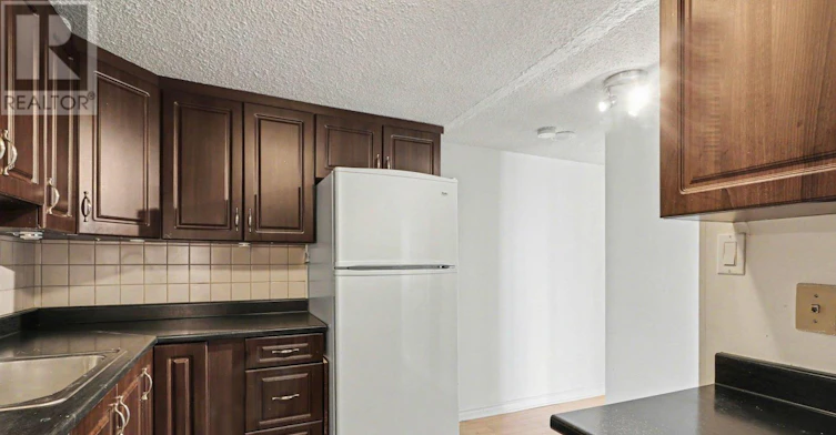 2001-1785 Frobisher Lane, Ottawa, ON, K1G 3T7 - 7
