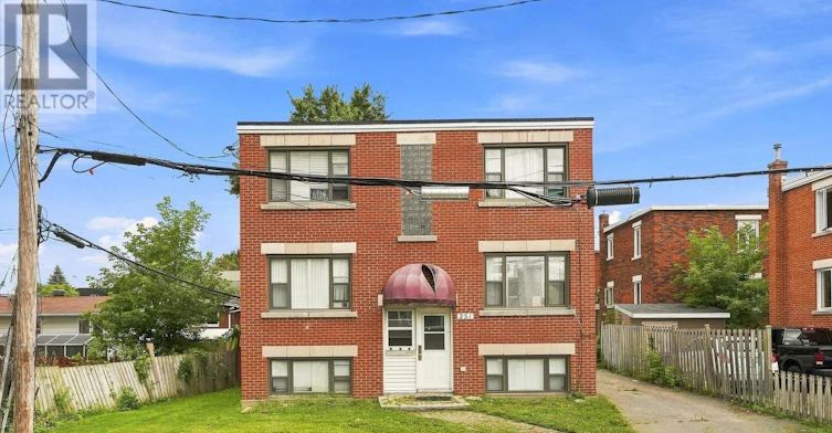 1-251 Ste Monique Street, Ottawa, ON, K1L 7P6