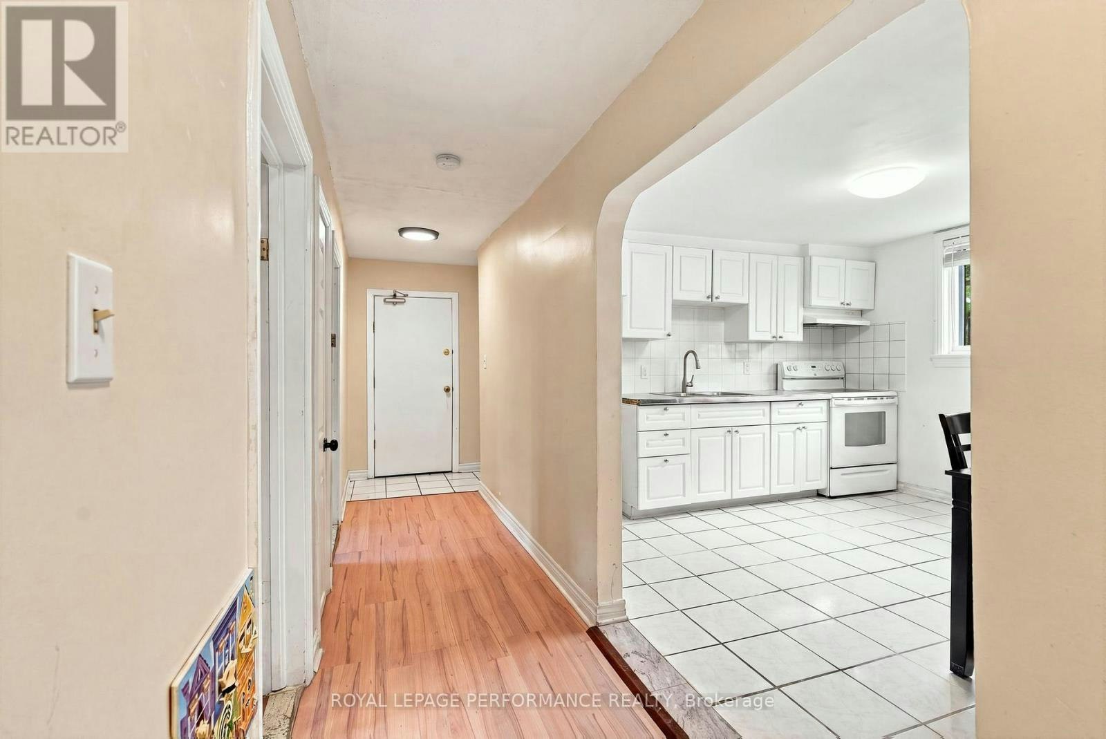 1-251 Ste Monique Street, Ottawa, ON, K1L 7P6 - 3
