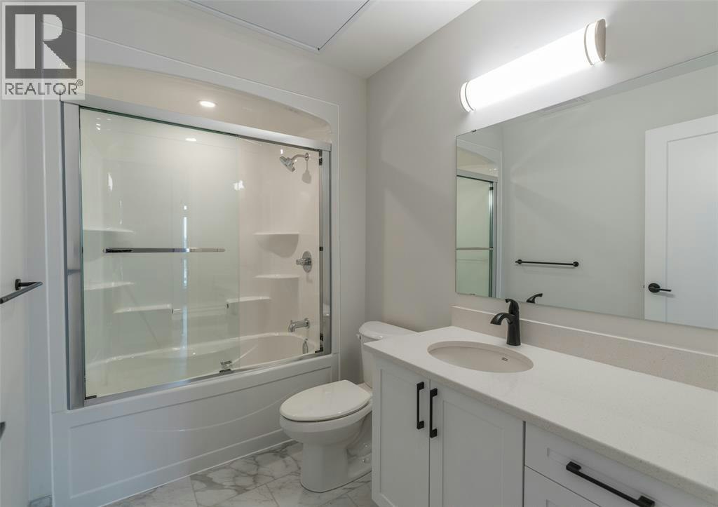608-1540 Venetian Boulevard, Point Edward, ON, N7T 0A4 - 14