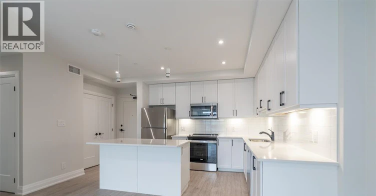 608-1540 Venetian Boulevard, Point Edward, ON, N7T 0A4 - 13