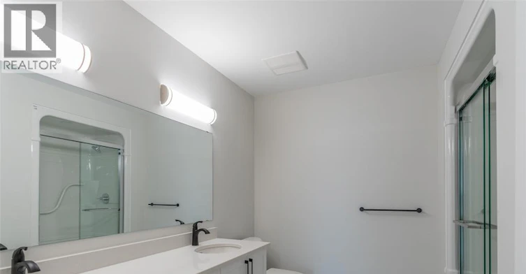 608-1540 Venetian Boulevard, Point Edward, ON, N7T 0A4 - 11
