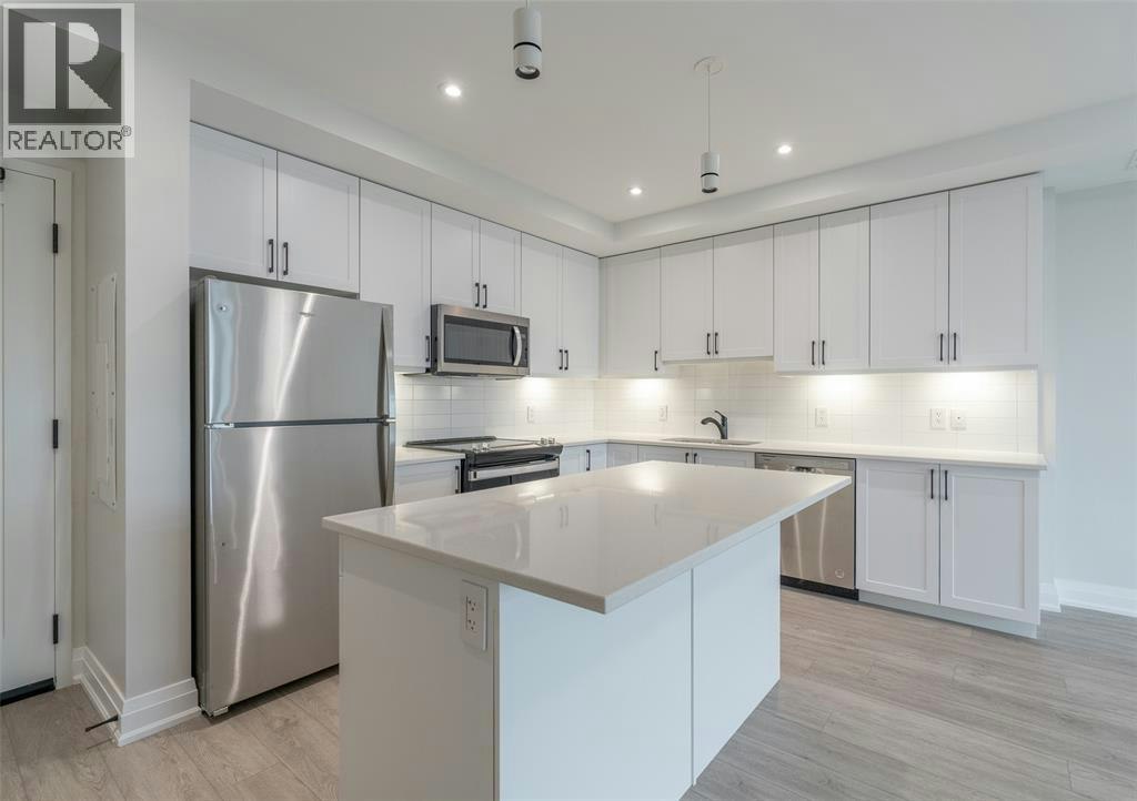 608-1540 Venetian Boulevard, Point Edward, ON, N7T 0A4 - 5