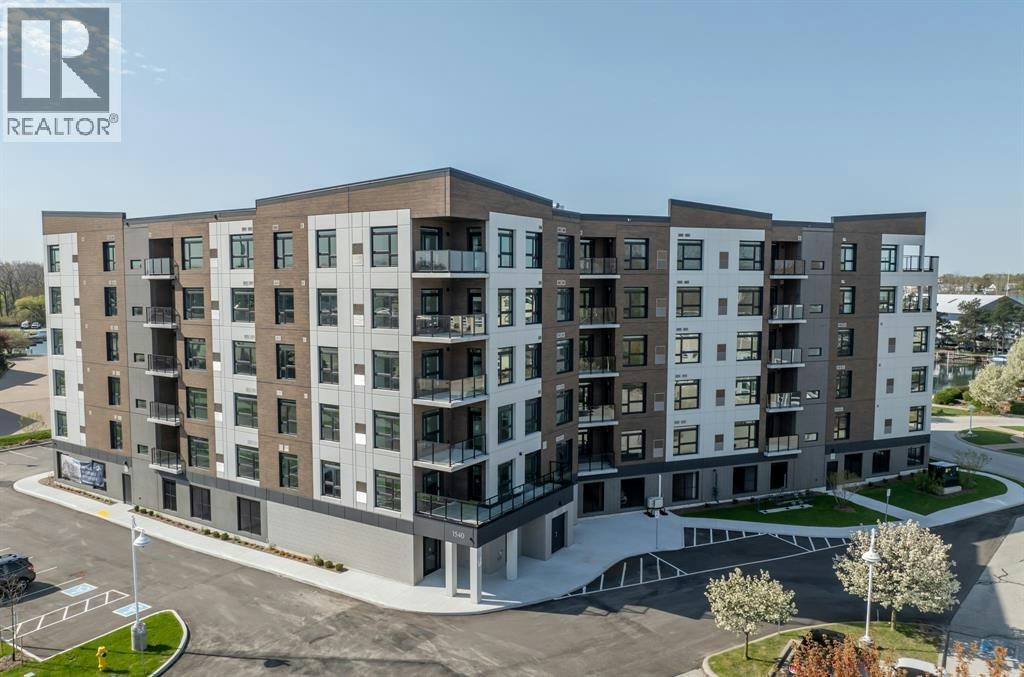 610-1540 Venetian Boulevard, Point Edward, ON, N7T 0A4
