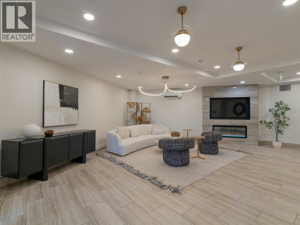 204-1540 Venetian Boulevard, Point Edward, ON, N7T 0A4 - 17