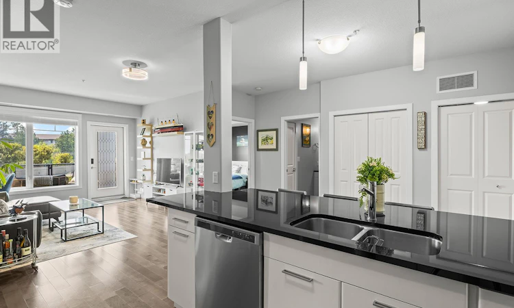 315-3645 Carrington Road