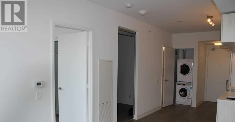 5512-181 Dundas Street E, Toronto, ON, M5A 0N5 - 5
