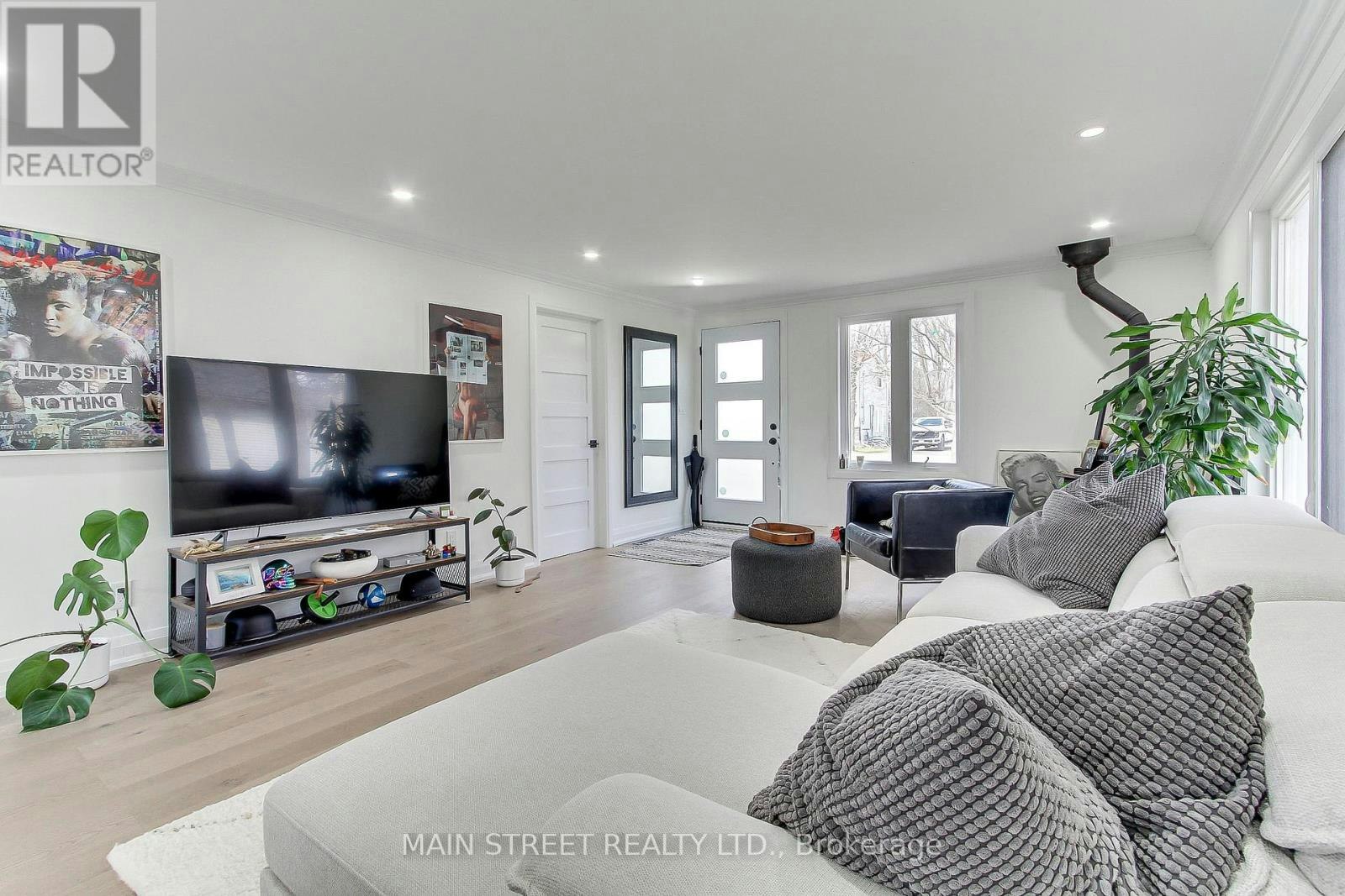 127 Woodfield Drive N, Georgina, ON, L0E 1N0 - 4