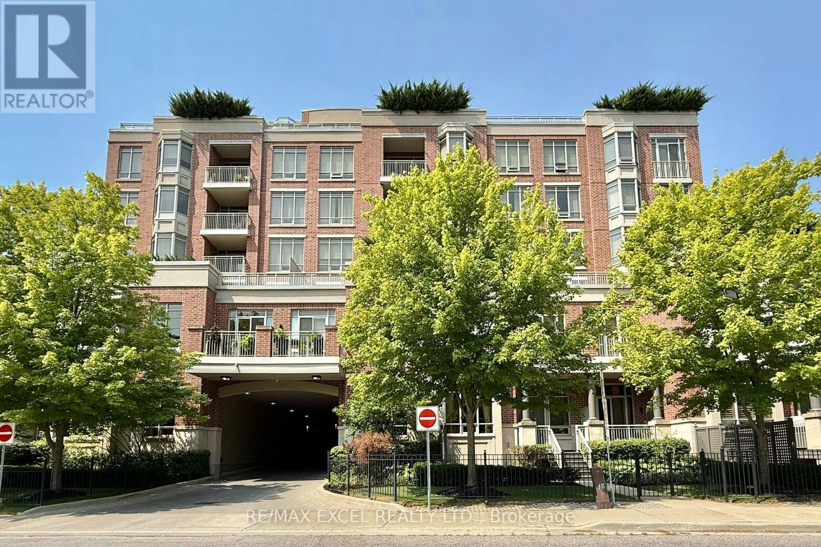 408-10101 Yonge Street N, Richmond Hill, ON, L4C 0V6 - 4