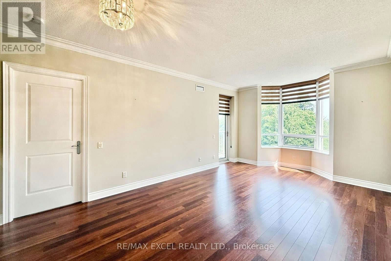 408-10101 Yonge Street N, Richmond Hill, ON, L4C 0V6 - 13
