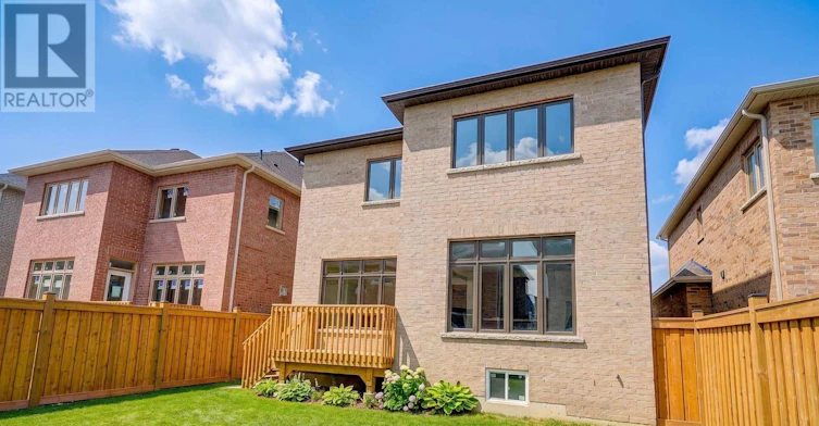 25 Garrett Styles Drive, Georgina, ON, L4P 0J1 - 40