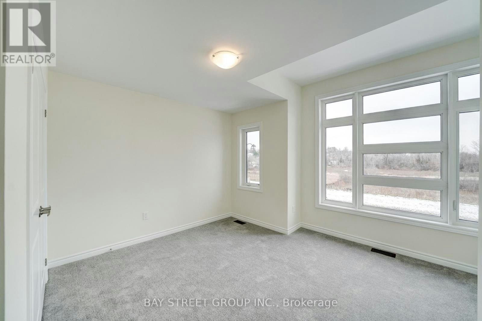 25 Garrett Styles Drive, Georgina, ON, L4P 0J1 - 35