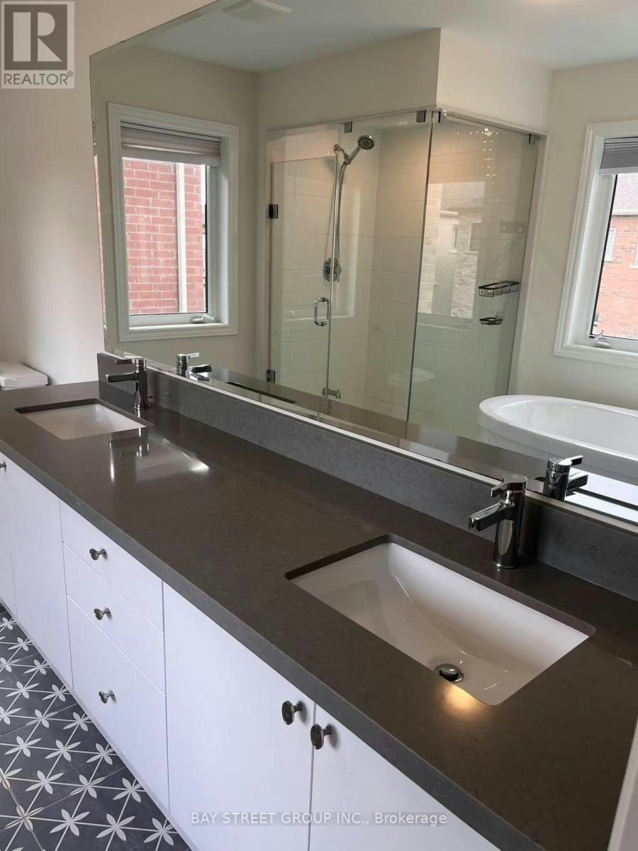 25 Garrett Styles Drive, Georgina, ON, L4P 0J1 - 30
