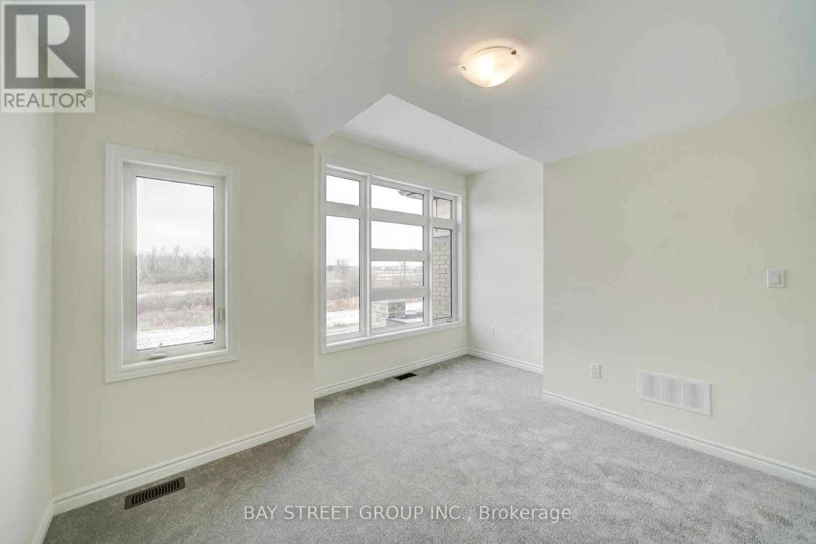 25 Garrett Styles Drive, Georgina, ON, L4P 0J1 - 36