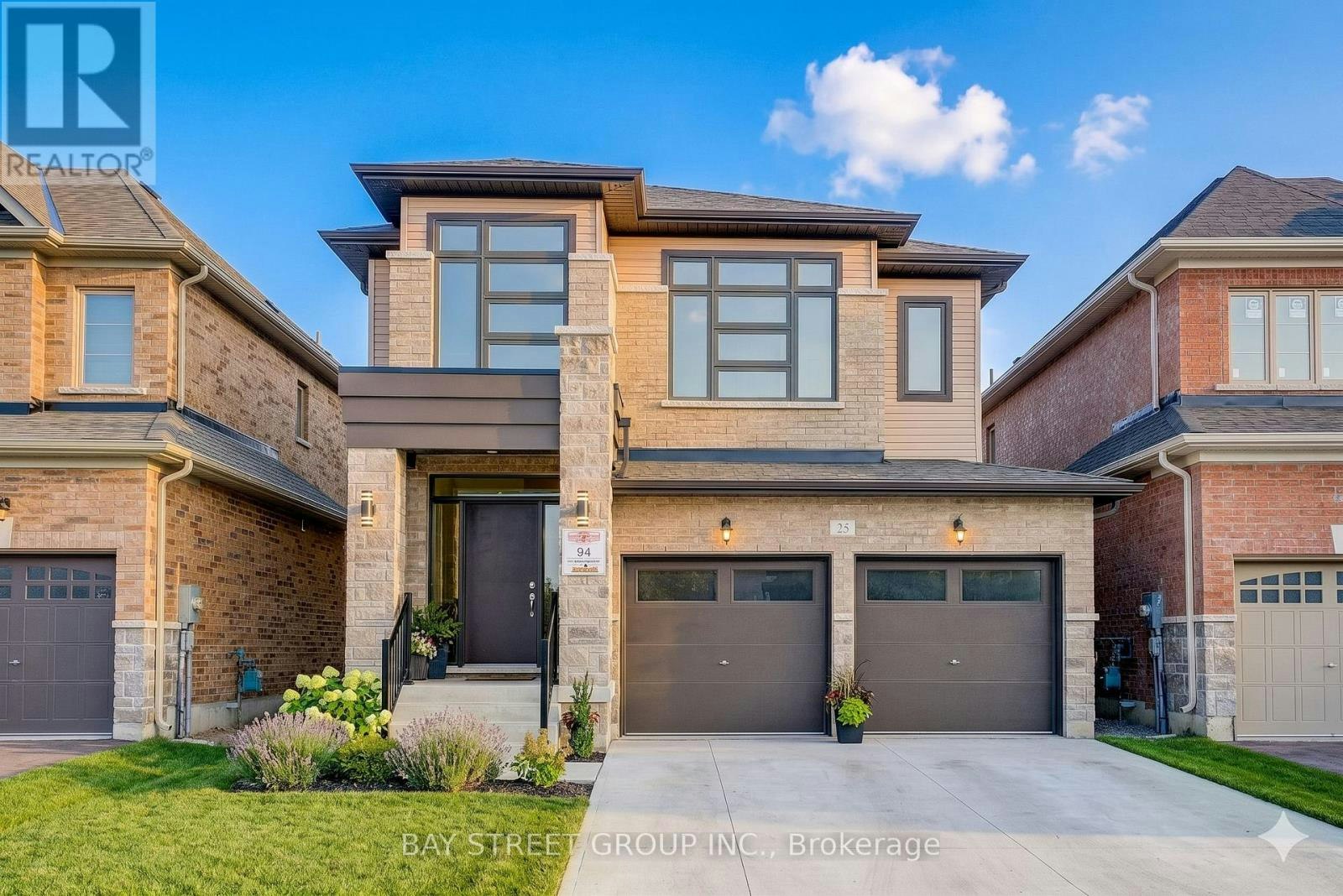 25 Garrett Styles Drive, Georgina, ON, L4P 0J1