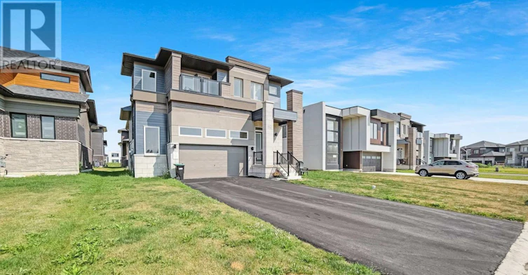3742 Sunbank Crescent, Severn, ON, L3V 6H3 - 3