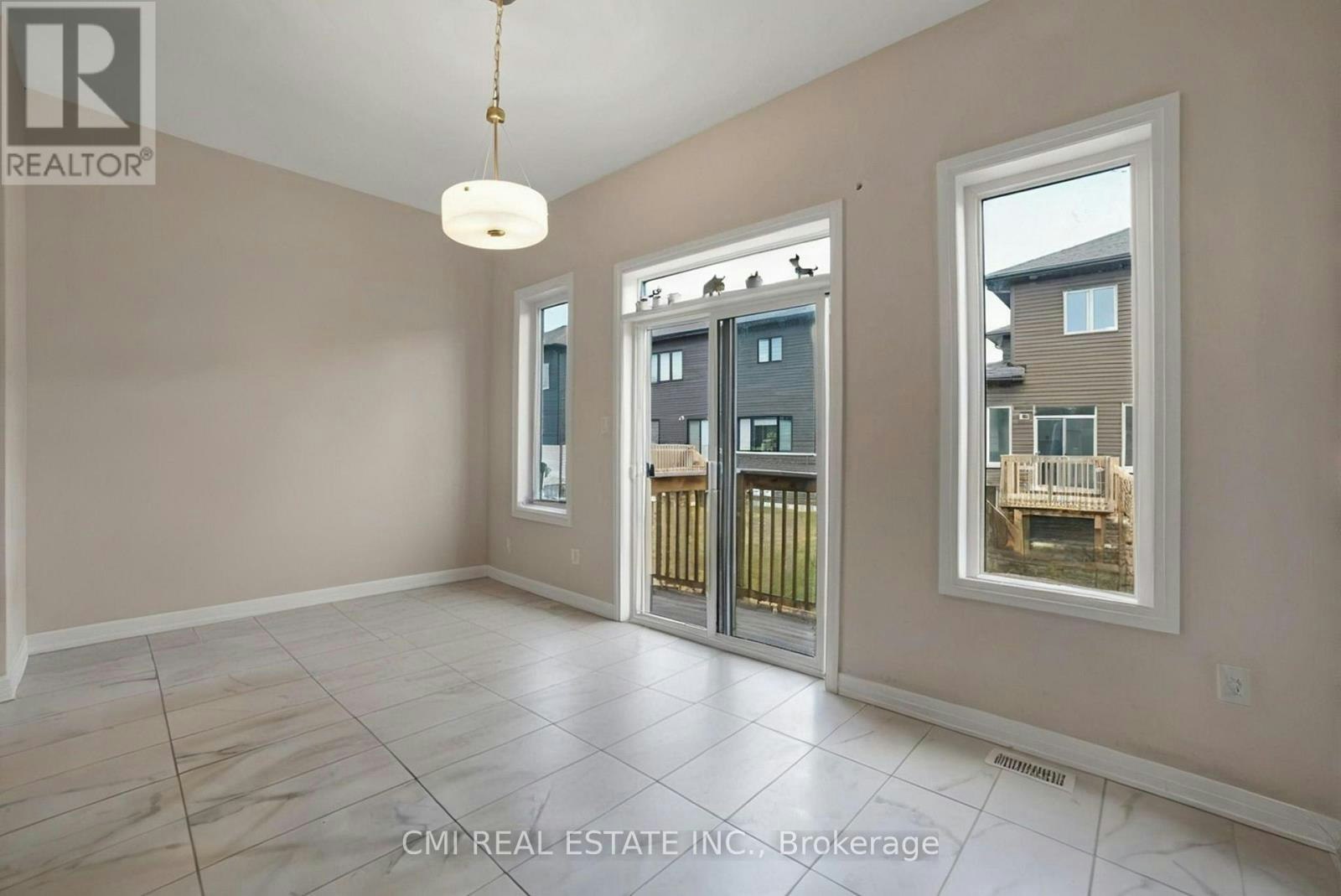 3742 Sunbank Crescent, Severn, ON, L3V 6H3 - 13