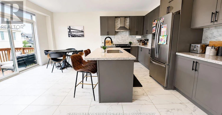 4 Sweet Cicely Street, Springwater, ON, L9X 2E2 - 18