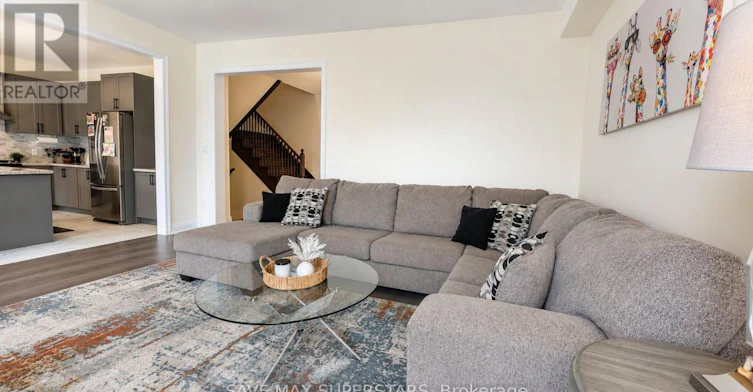4 Sweet Cicely Street, Springwater, ON, L9X 2E2 - 11