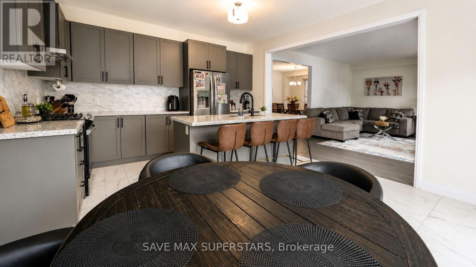 4 Sweet Cicely Street, Springwater, ON, L9X 2E2 - 13