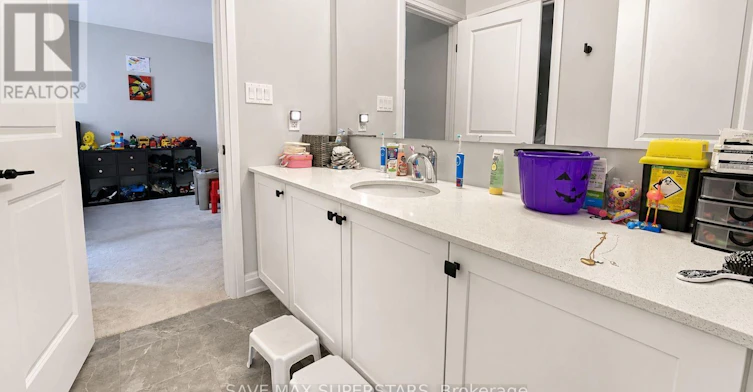 4 Sweet Cicely Street, Springwater, ON, L9X 2E2 - 46