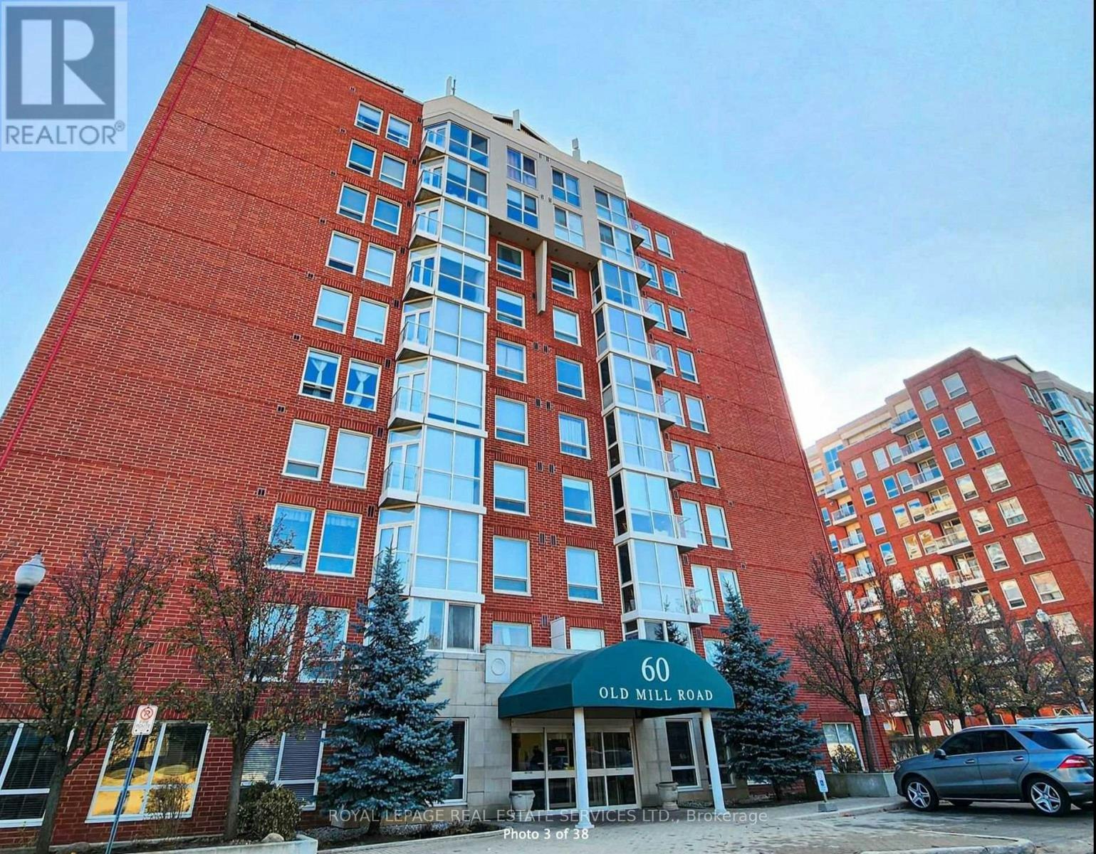 UPH5-60 Old Mill Road, Oakville, ON, L6J 7V9 - 2