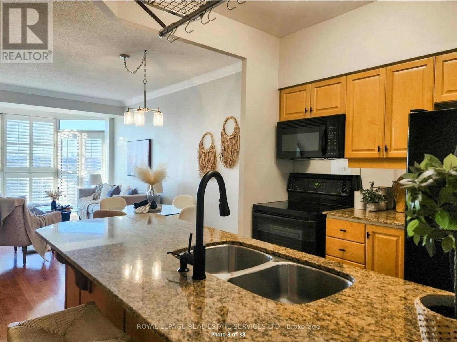 UPH5-60 Old Mill Road, Oakville, ON, L6J 7V9 - 31