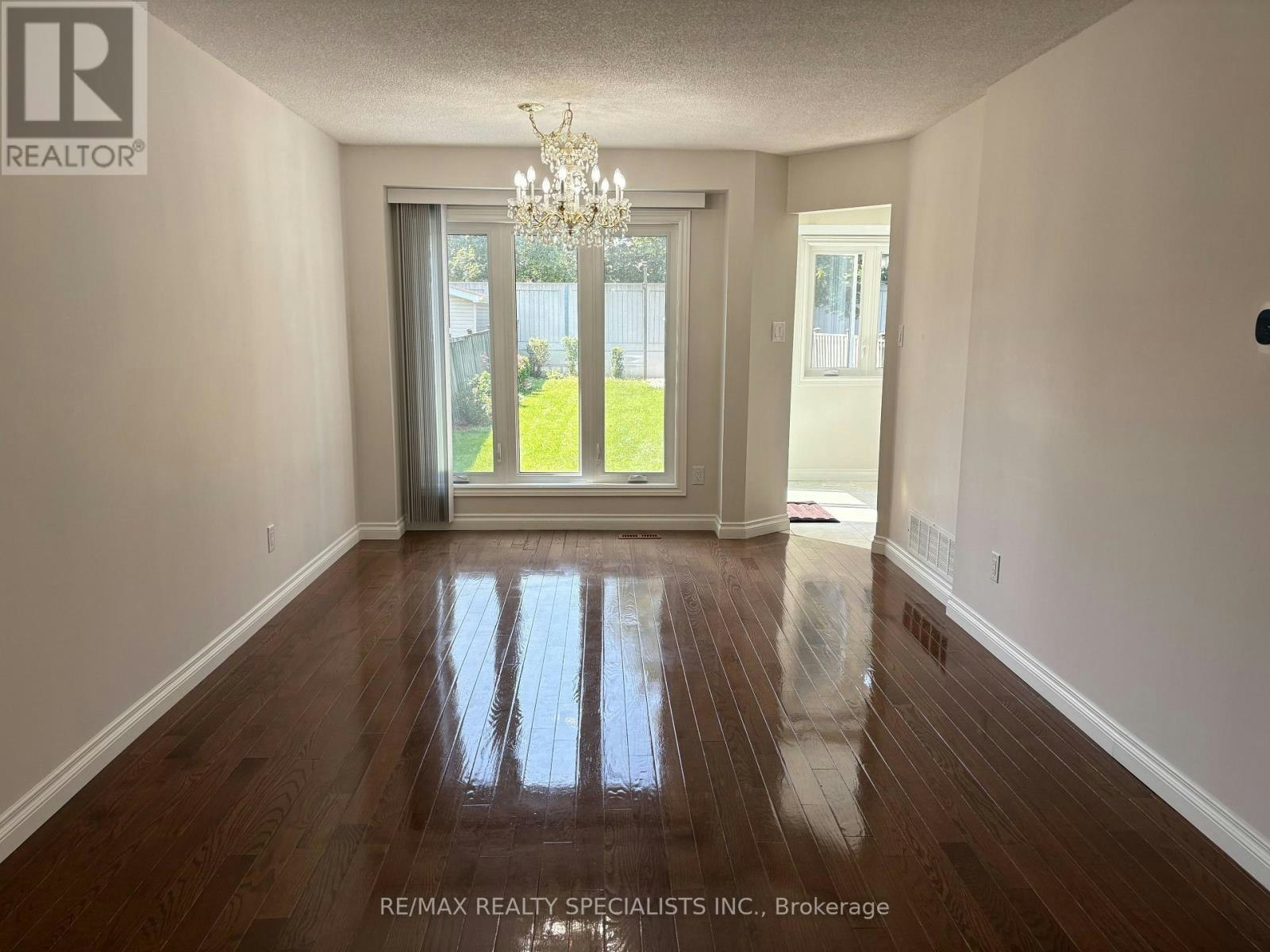 4334 Lee Drive, Mississauga, ON, L4W 4A8 - 9