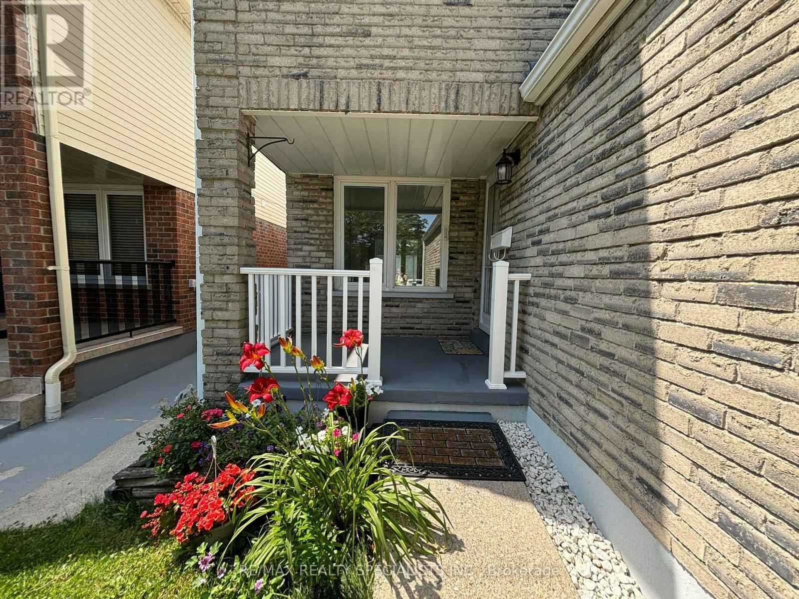 4334 Lee Drive, Mississauga, ON, L4W 4A8 - 3