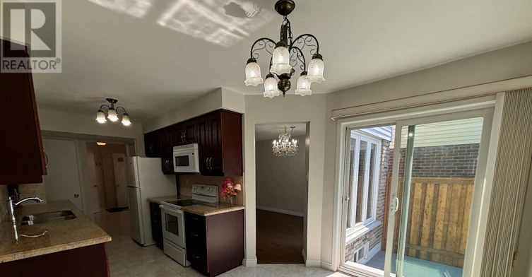 4334 Lee Drive, Mississauga, ON, L4W 4A8 - 7