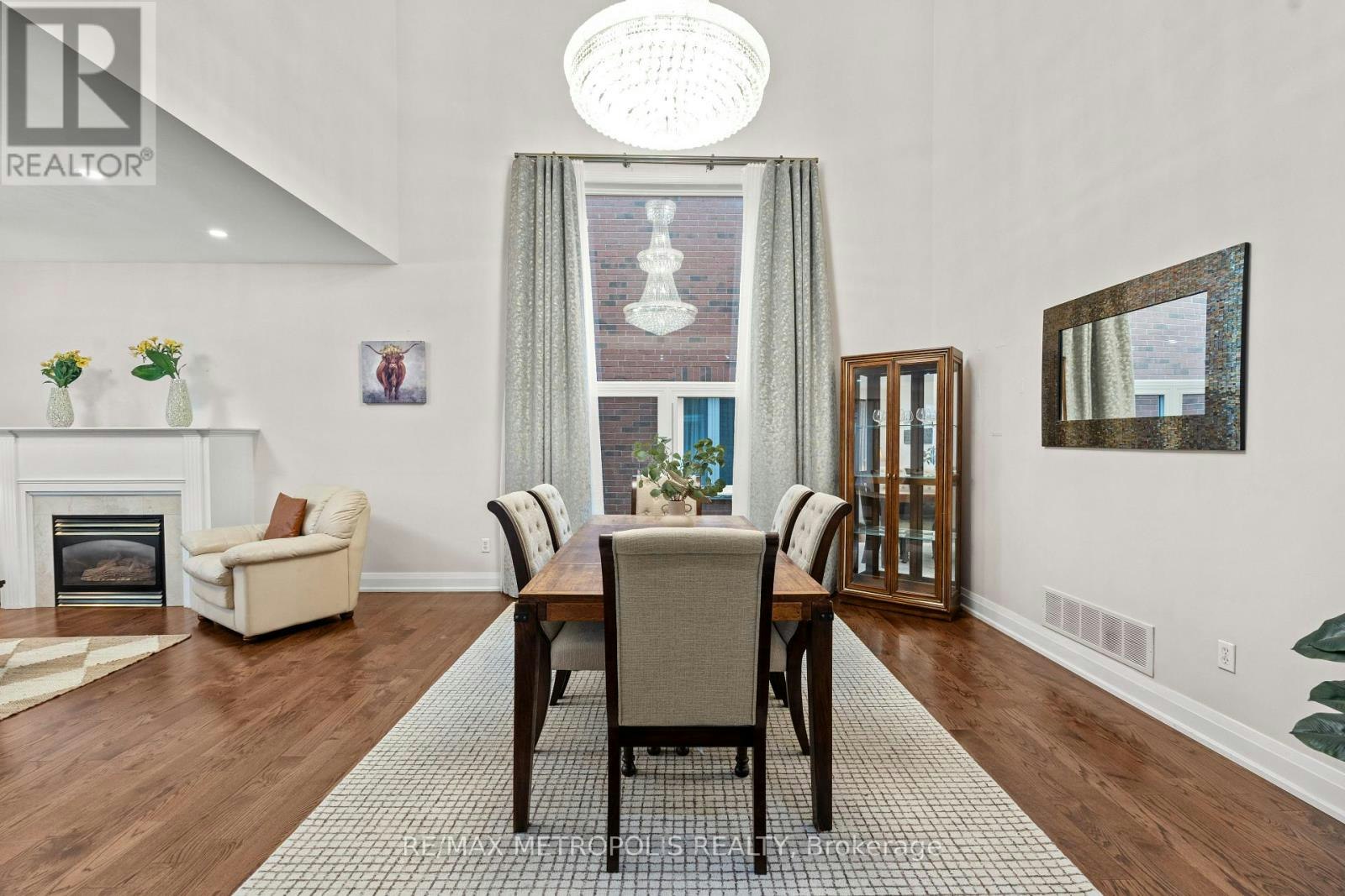 MAIN & UPPER-552 Feathergrass Crescent, Mississauga, ON, L4Z 3Y5