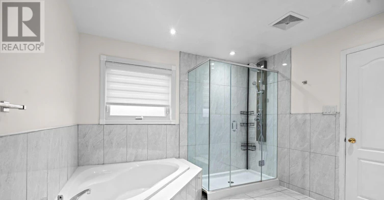 MAIN & UPPER-552 Feathergrass Crescent, Mississauga, ON, L4Z 3Y5 - 17