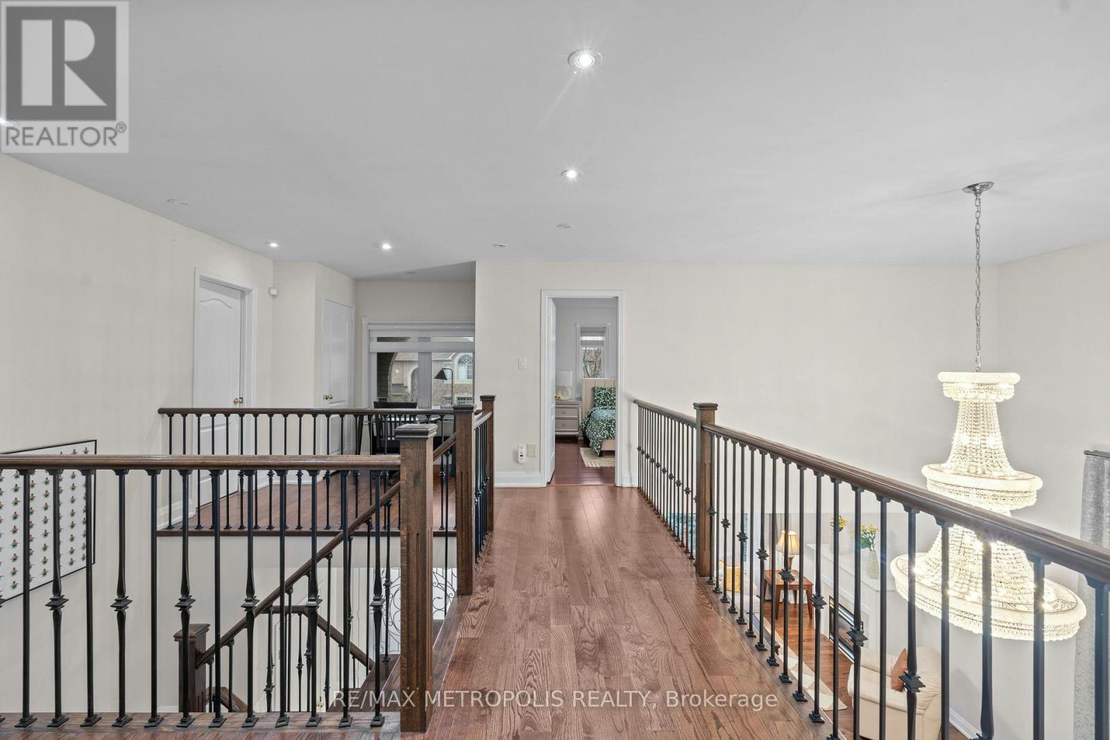 MAIN & UPPER-552 Feathergrass Crescent, Mississauga, ON, L4Z 3Y5 - 22