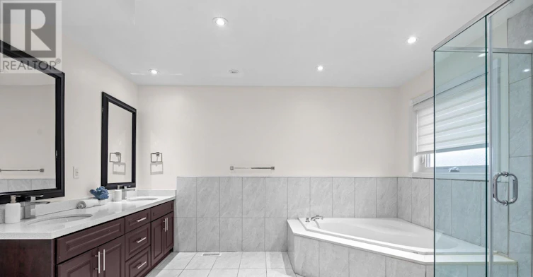 MAIN & UPPER-552 Feathergrass Crescent, Mississauga, ON, L4Z 3Y5 - 16