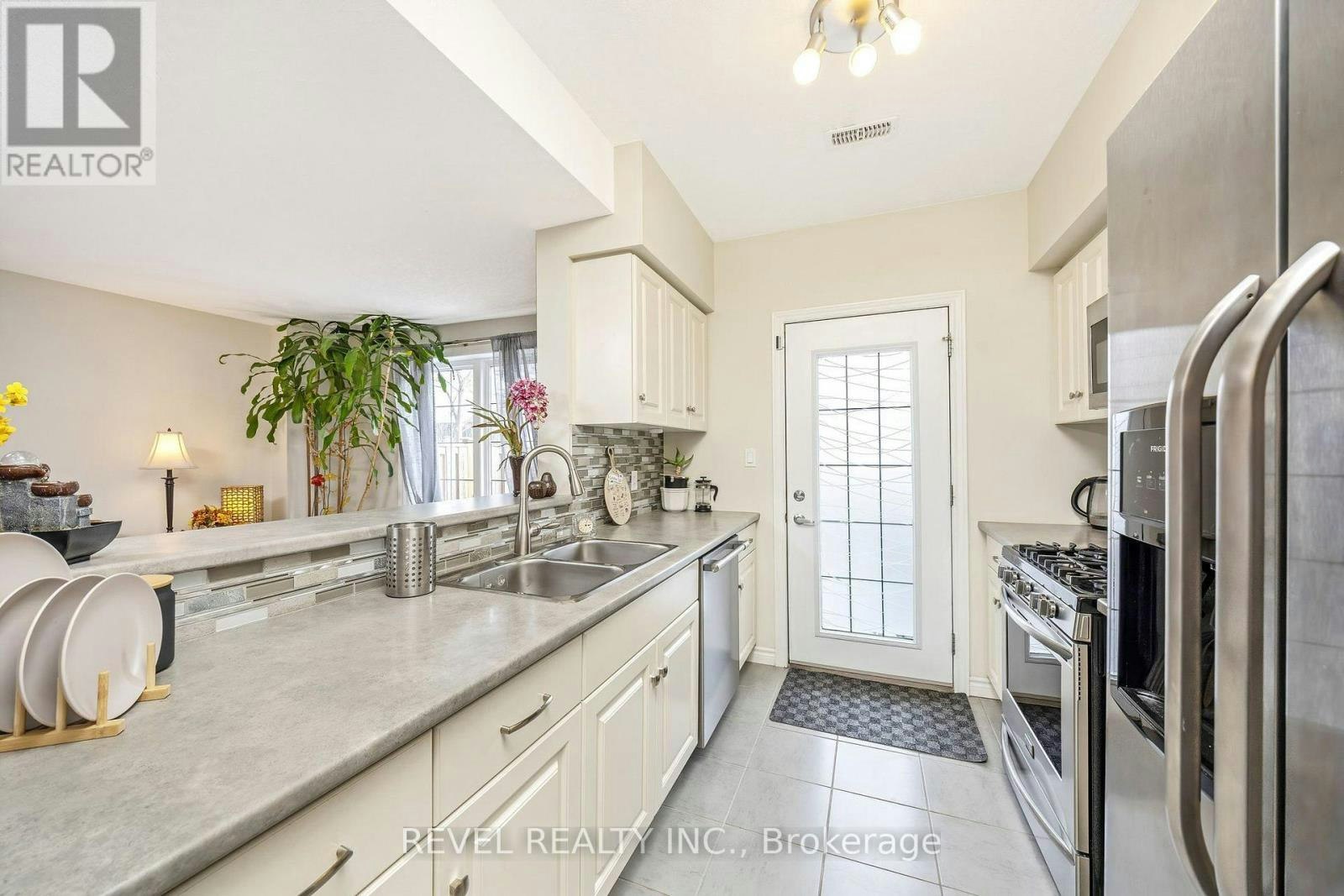 19B Guthrie Lane, Guelph/Eramosa, ON, N0B 2K0 - 14