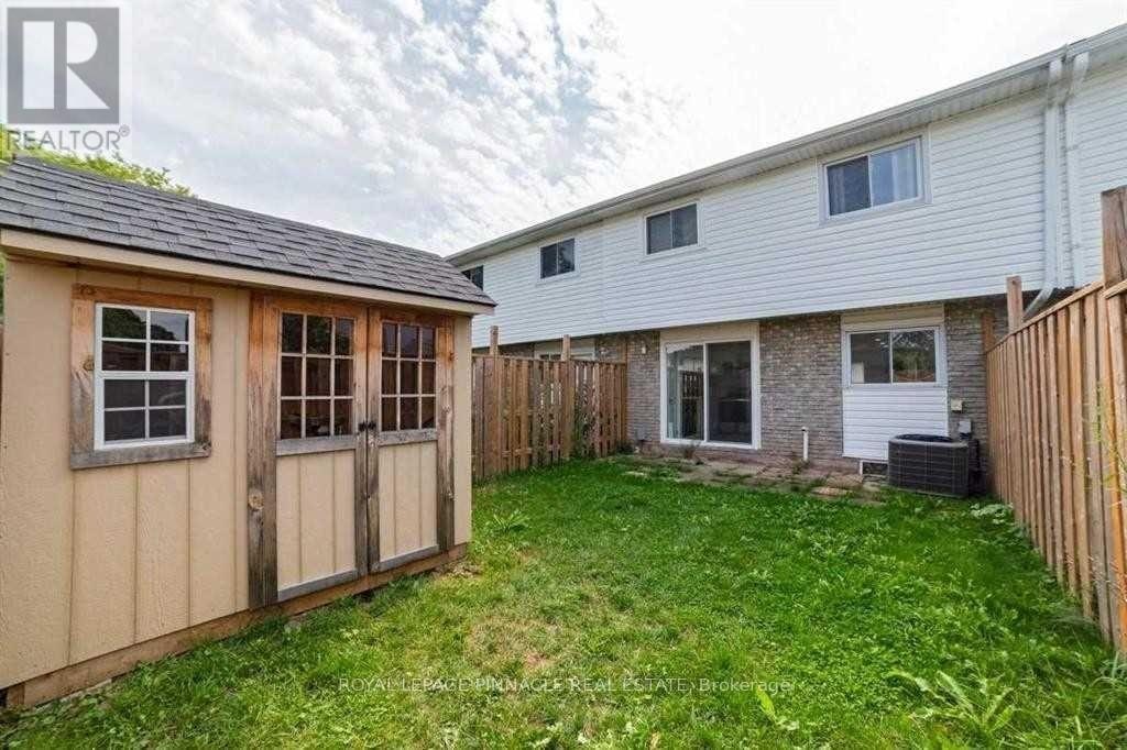 733 Parkview Crescent, Cambridge, ON, N3H 5A1 - 14