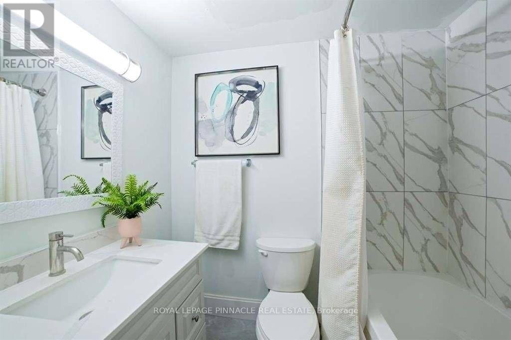 733 Parkview Crescent, Cambridge, ON, N3H 5A1 - 7