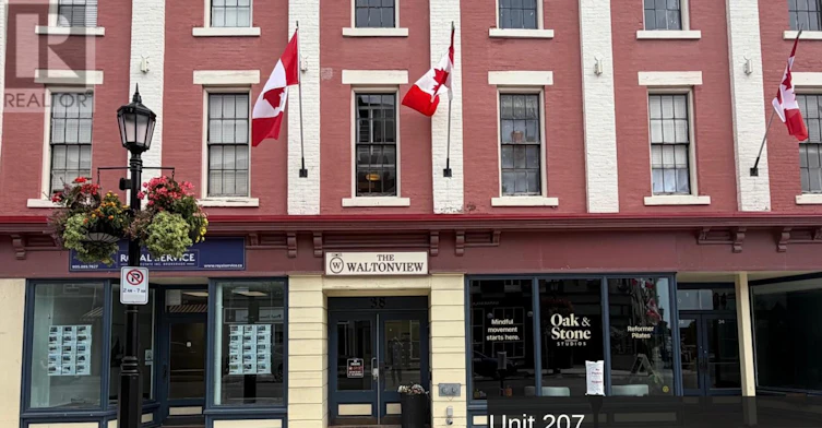 304-38 Walton Street, Port Hope, ON, L1A 1N1