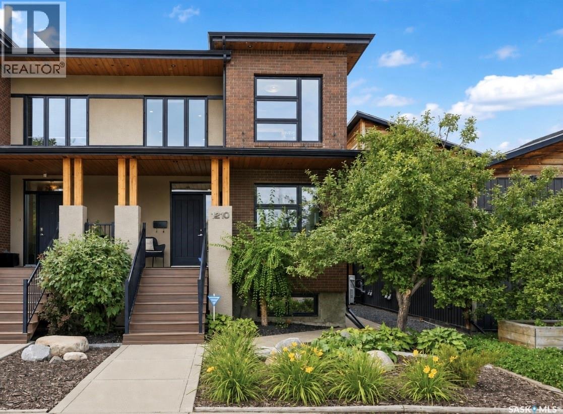 1210 Broadway Avenue, Saskatoon, SK, S7H 2A3