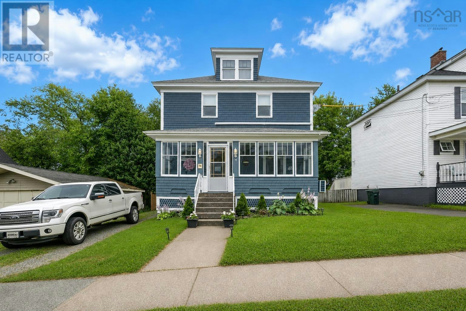 74 Oxford Street, Sydney, NS, B1P 4C6