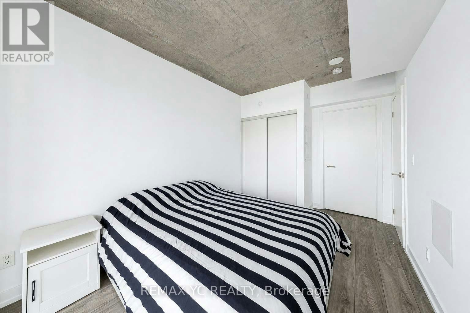 803-47 Mutual Street, Toronto, ON, M5B 0C6 - 9