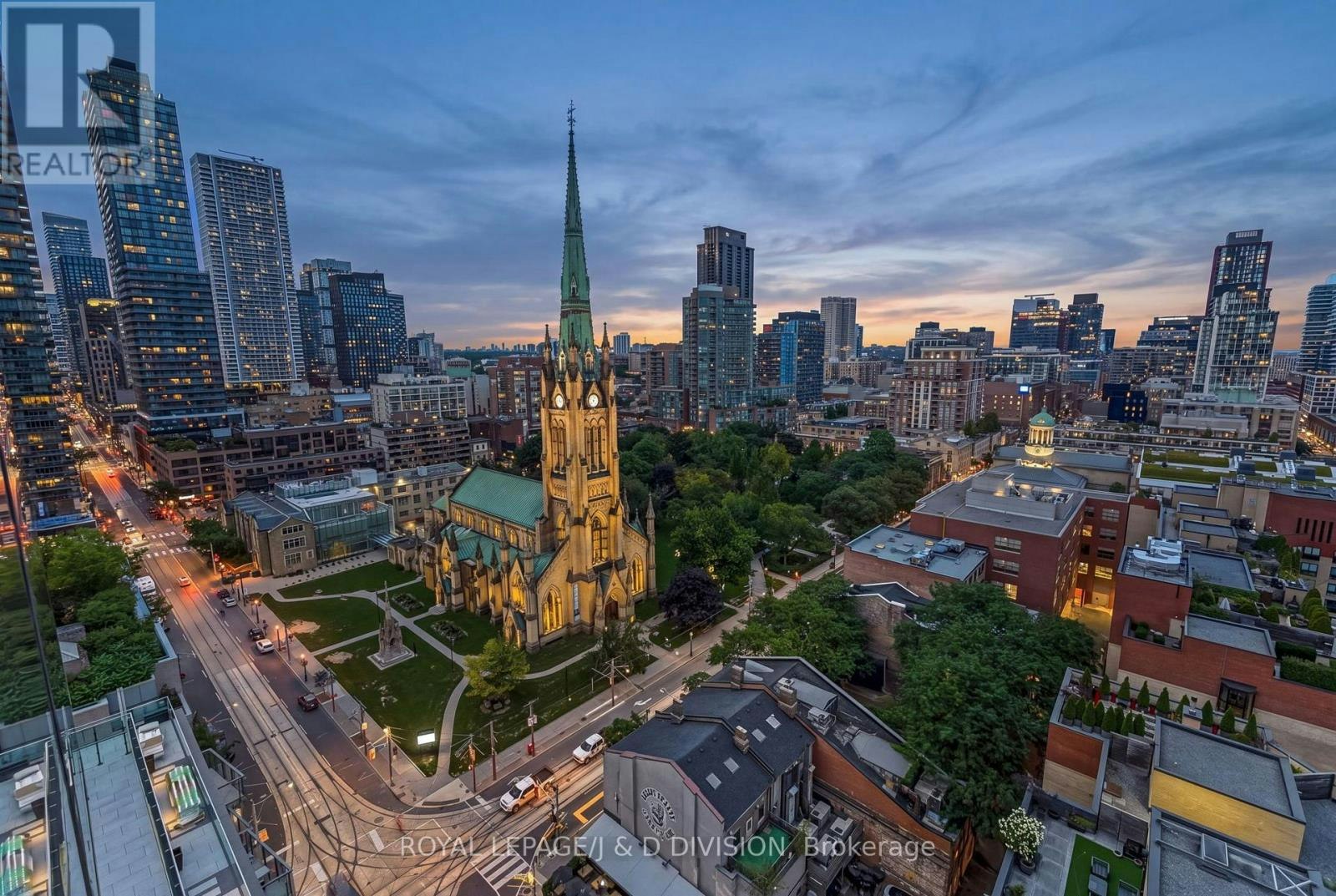 1702-60 Colborne Street, Toronto, ON, M5E 0B7