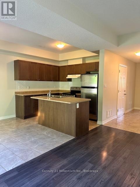 32 Arcadia Road, Wasaga Beach, ON, L9Z 3C7 - 3