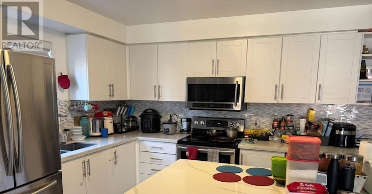 5864 Delle Donne Drive, Mississauga, ON, L5M 7A3 - 5